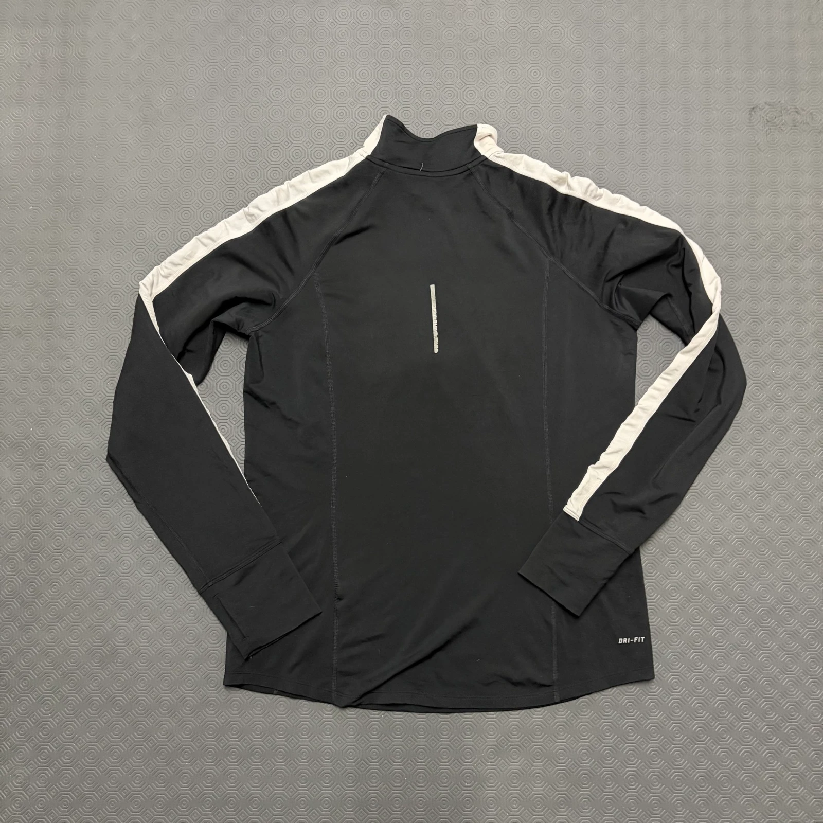 1/4 zip Nike Black Dri-fit L sweatshirt – photo 9